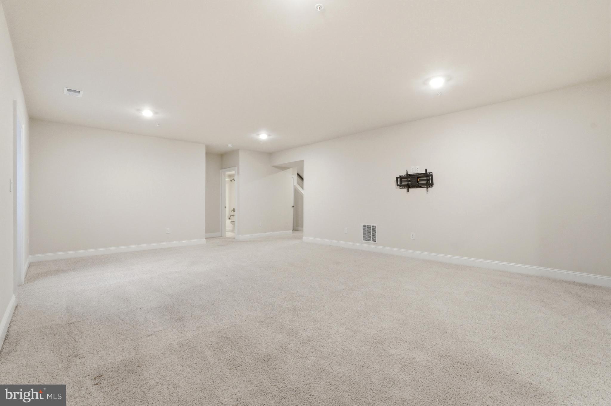 STONEGATE - Residential