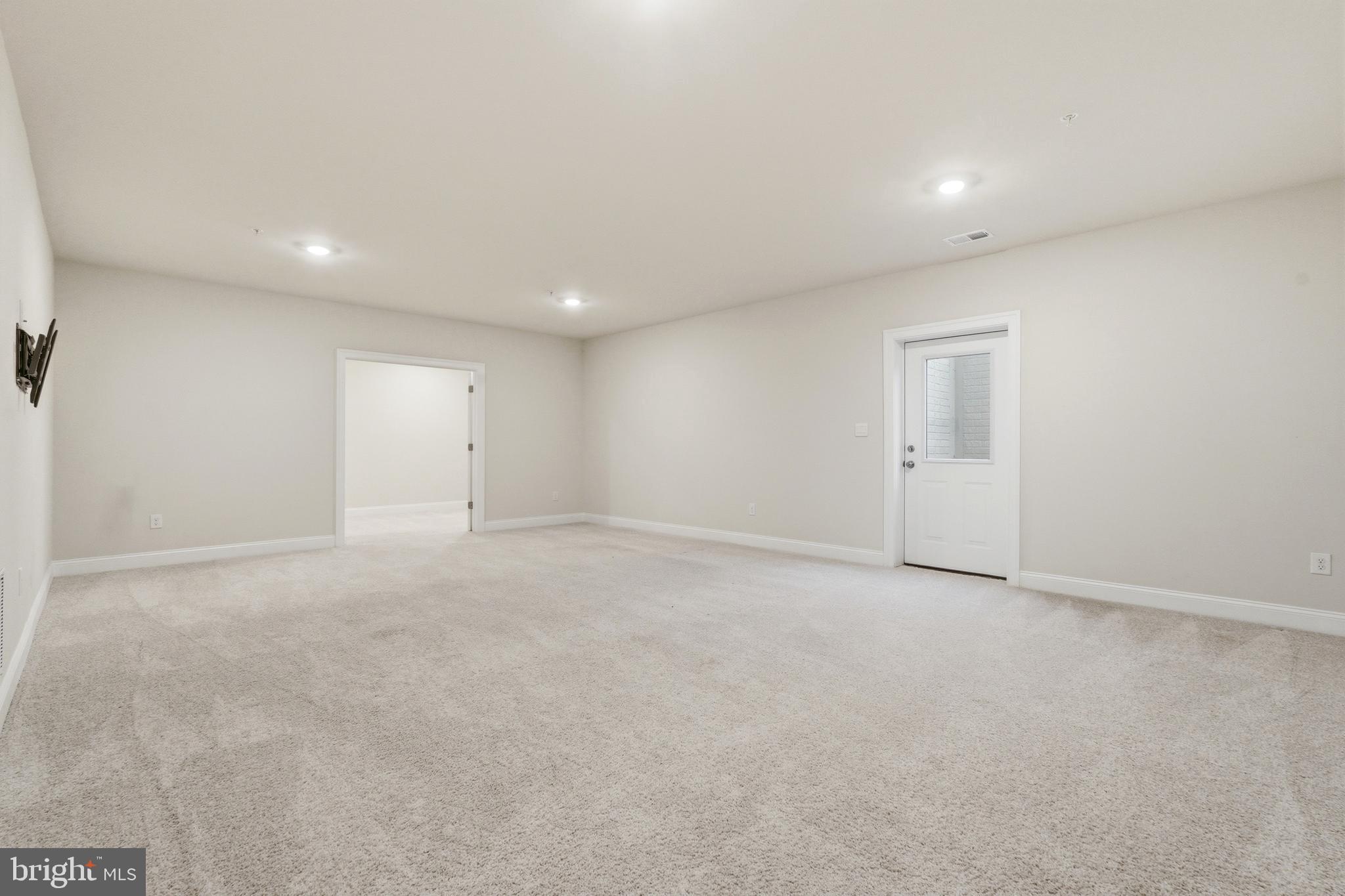 STONEGATE - Residential