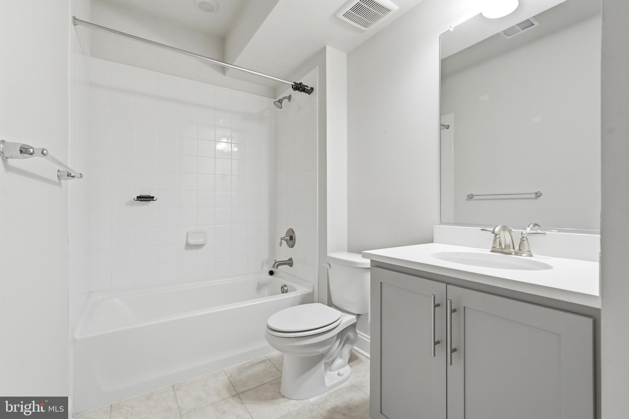 STONEGATE - Residential