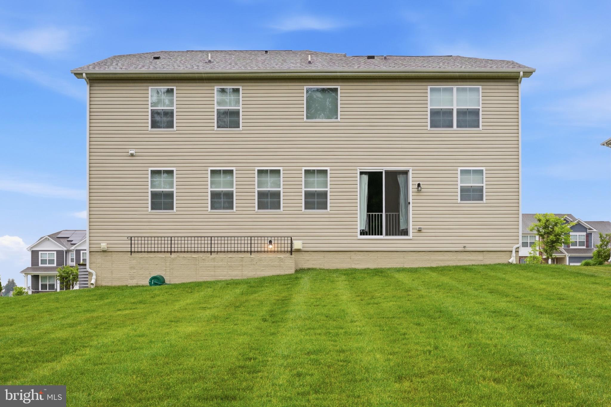 STONEGATE - Residential