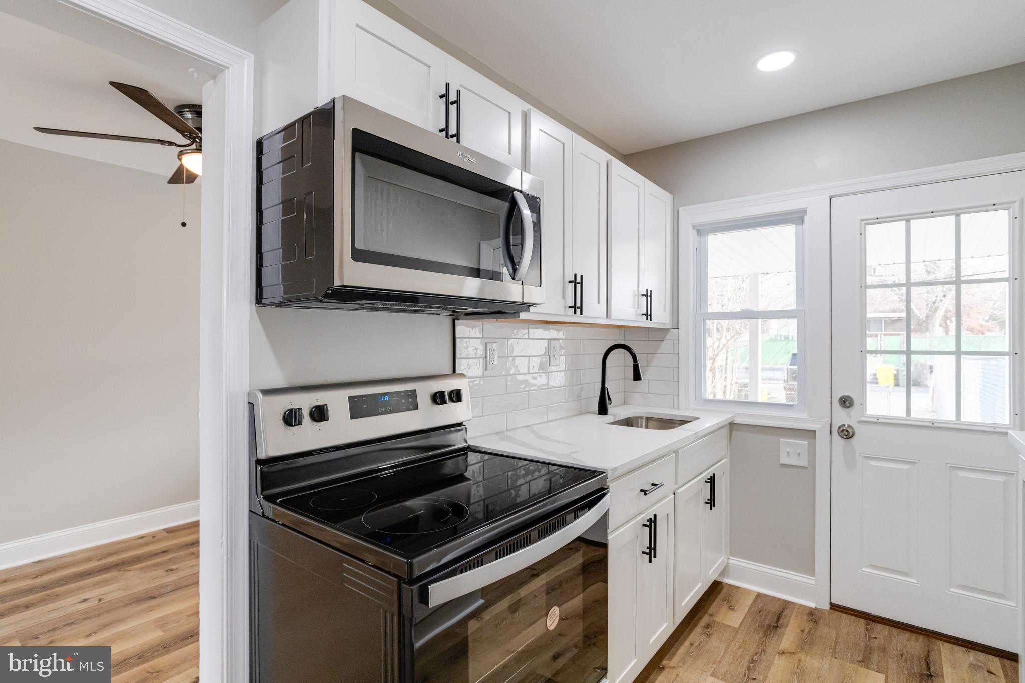 BELLE GROVE - Residential