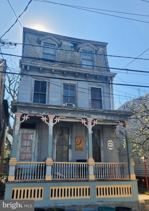 402 PRINCE STREET BORDENTOWN NJ 08505