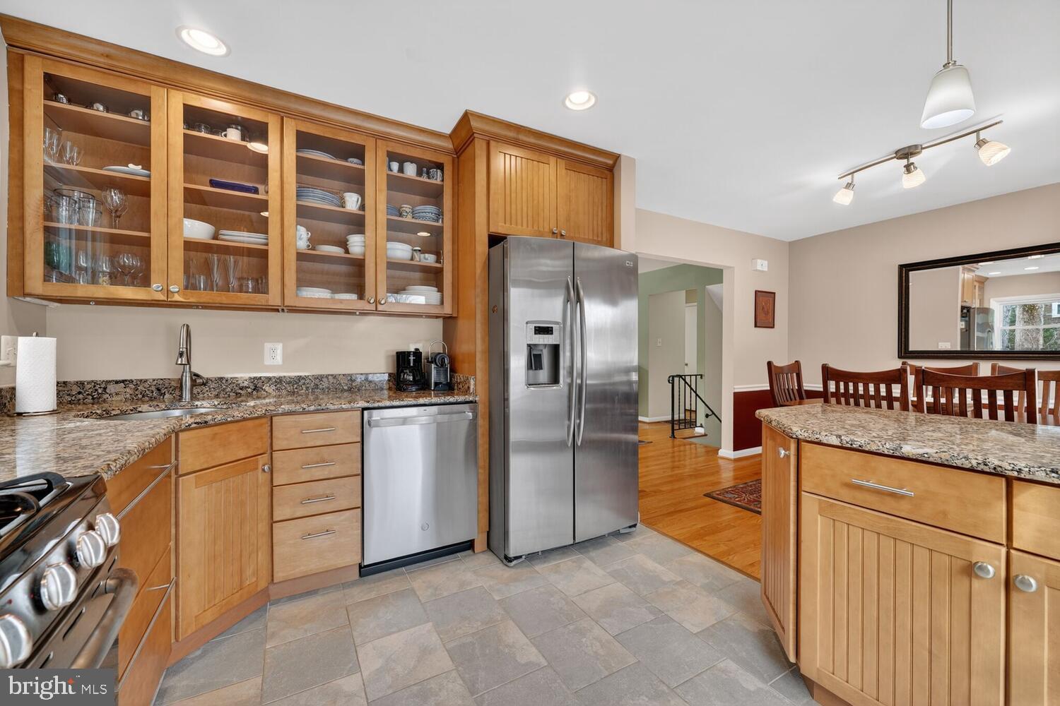 SPY HILL - Residential