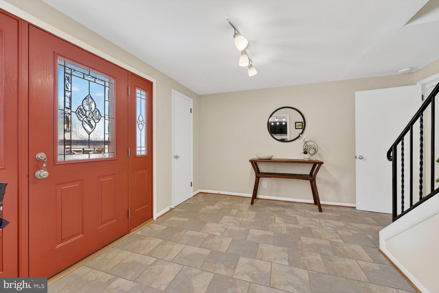 SPY HILL - Residential