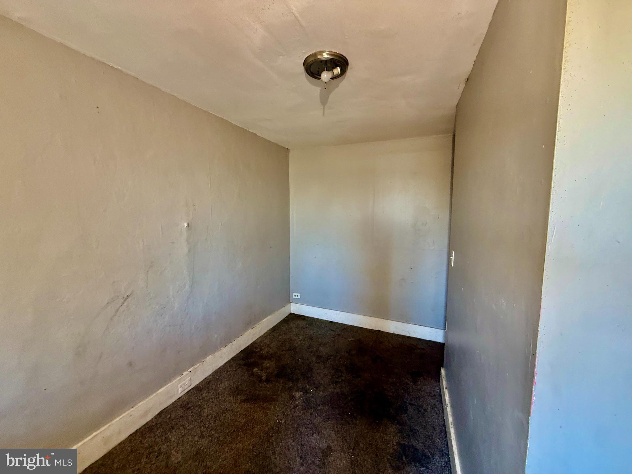 SOUTH BALTIMORE - Residential