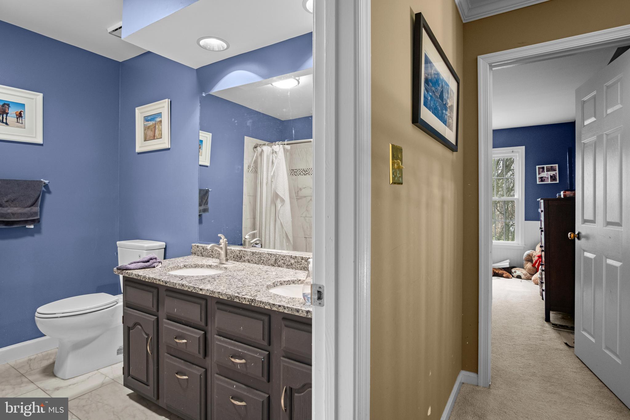 ASHBURN FARM - Residential Lease