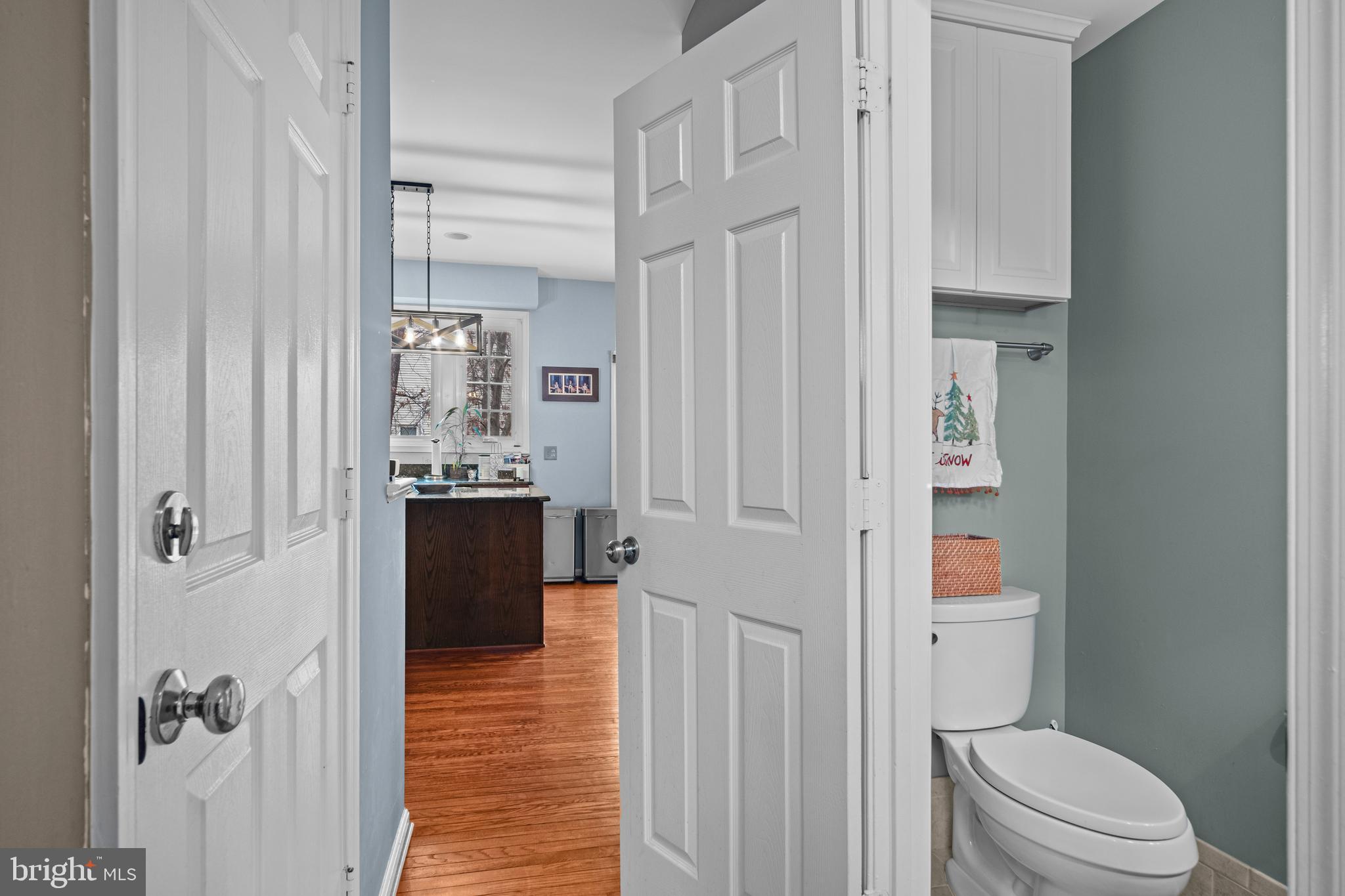 ASHBURN FARM - Residential Lease