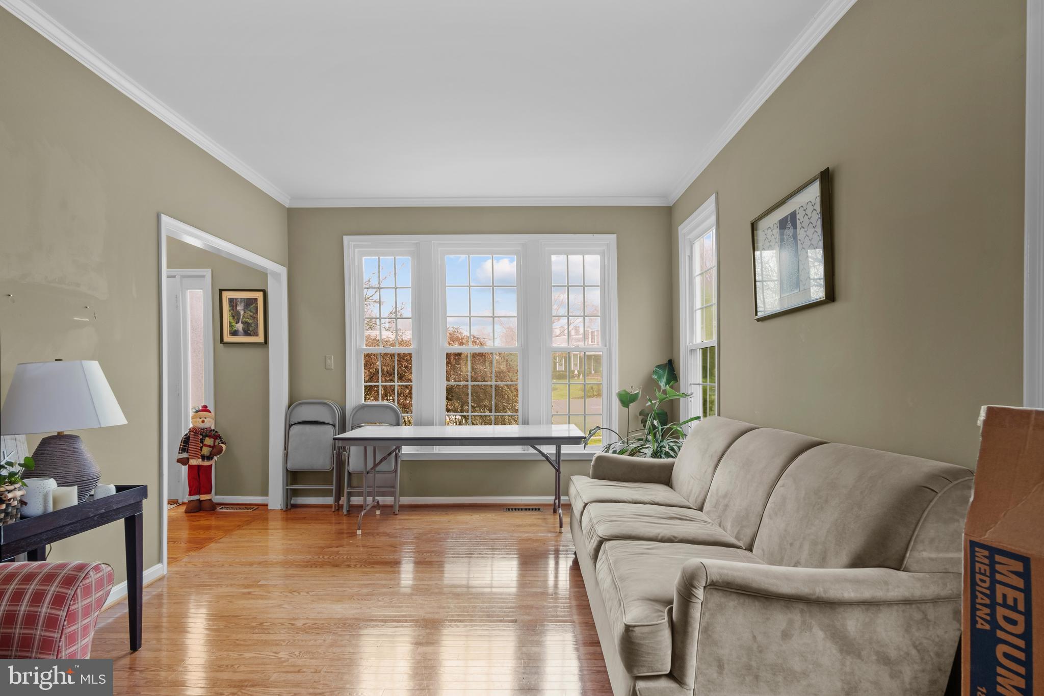 ASHBURN FARM - Residential Lease