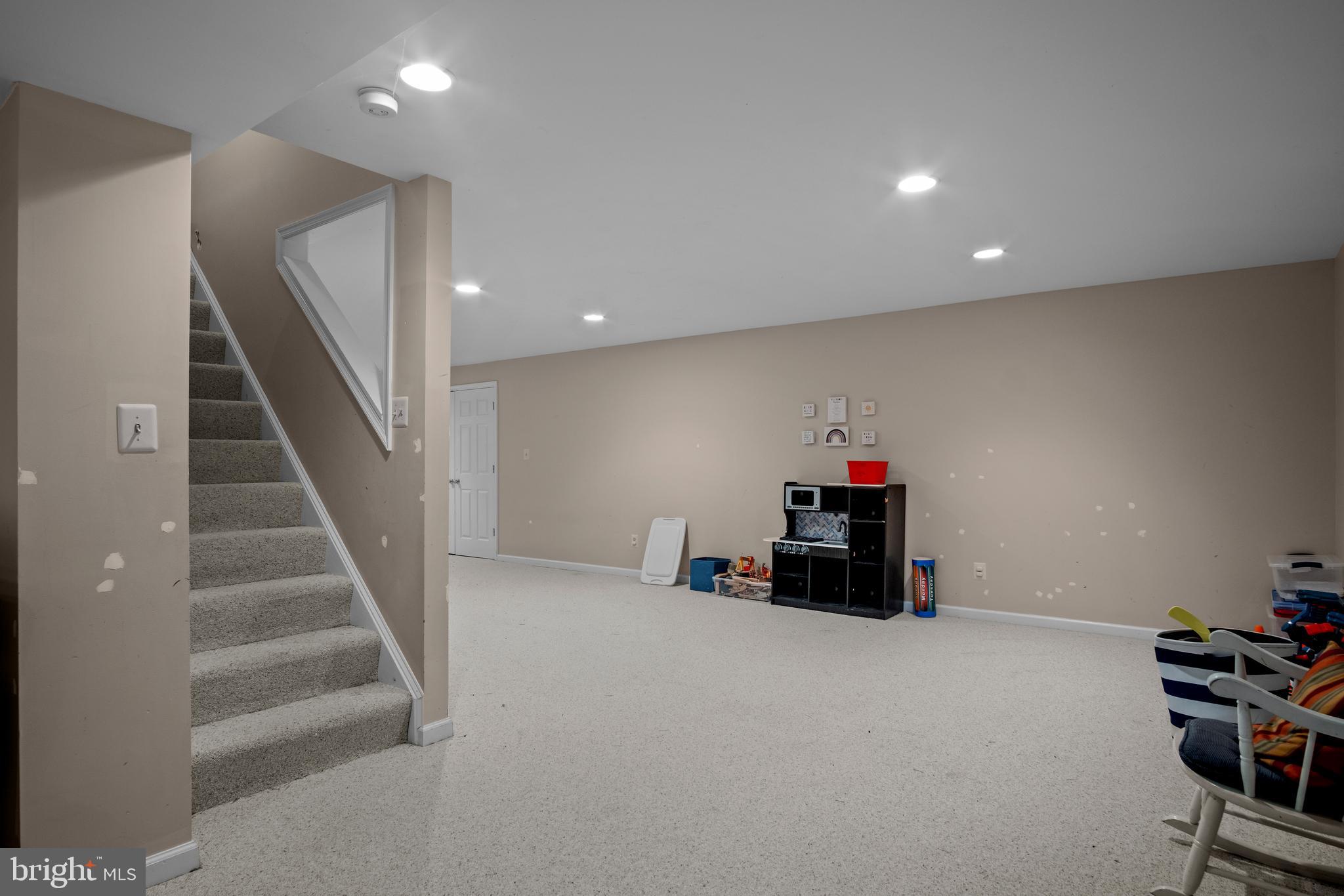 ASHBURN FARM - Residential Lease