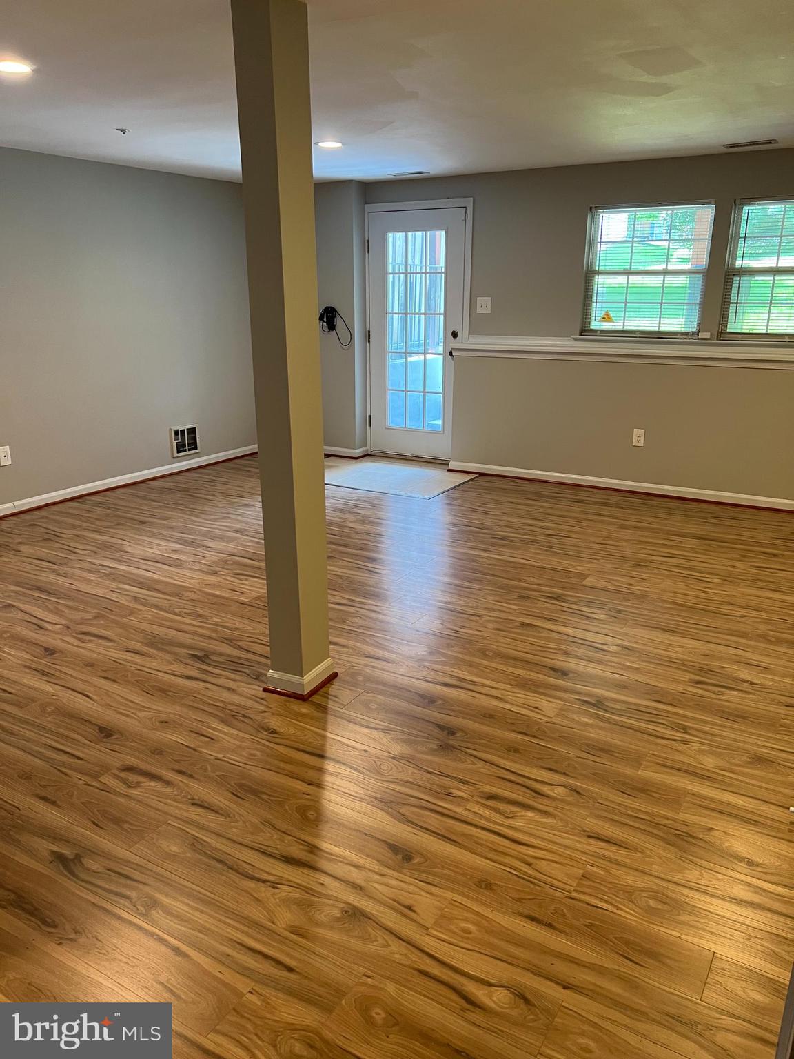 CLOPPERS MILL WEST - Residential Lease