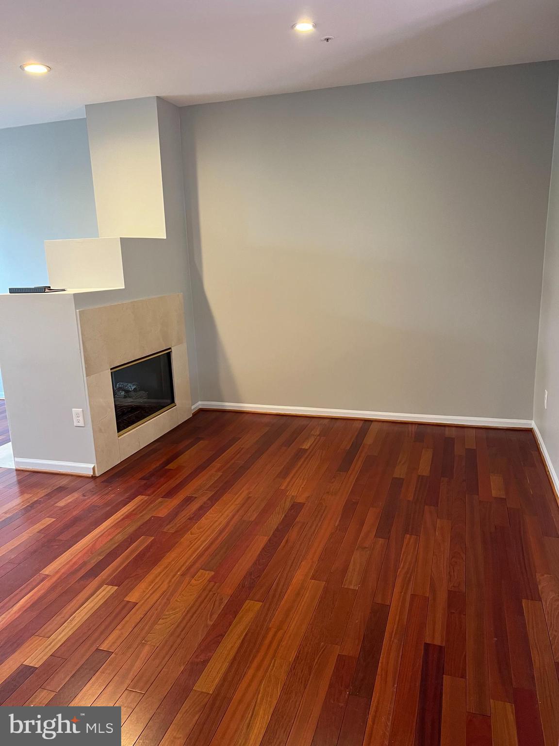 CLOPPERS MILL WEST - Residential Lease