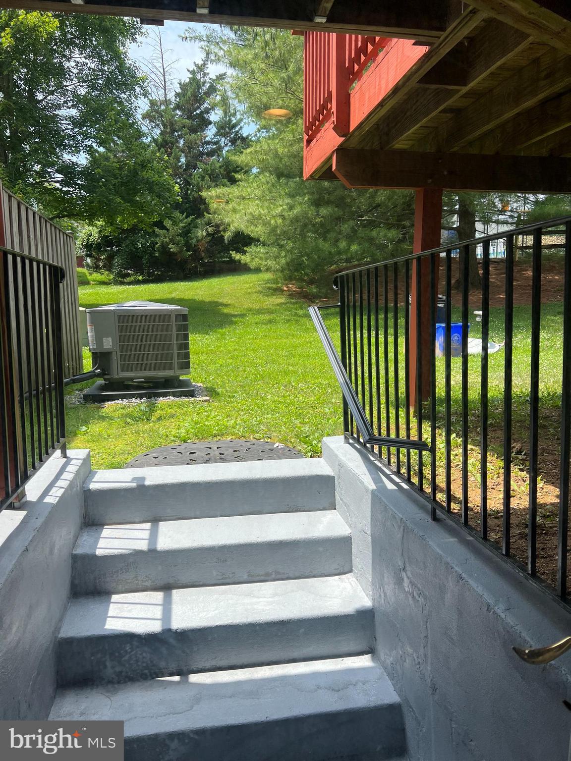 CLOPPERS MILL WEST - Residential Lease