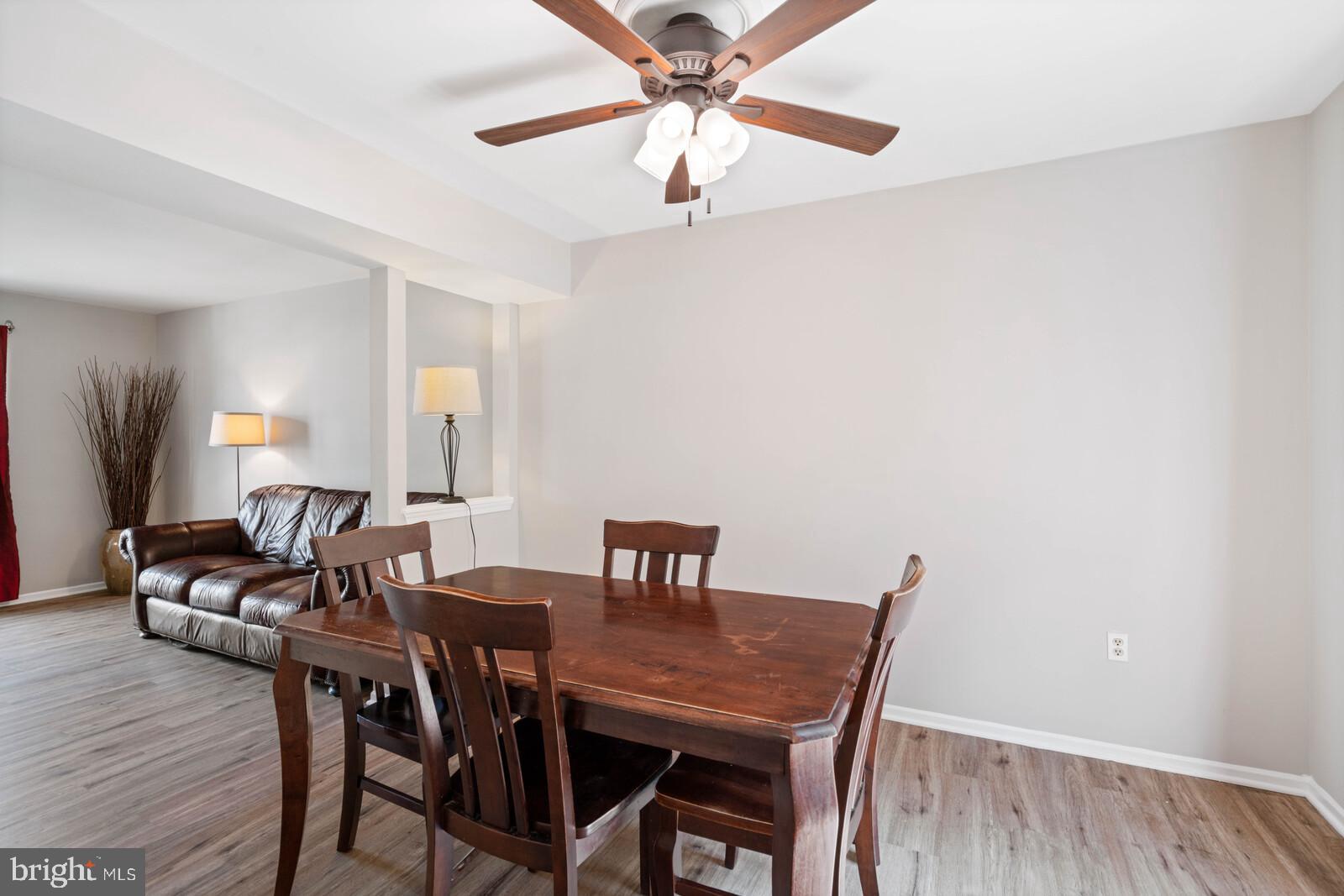 LAKE RIDGE - Residential