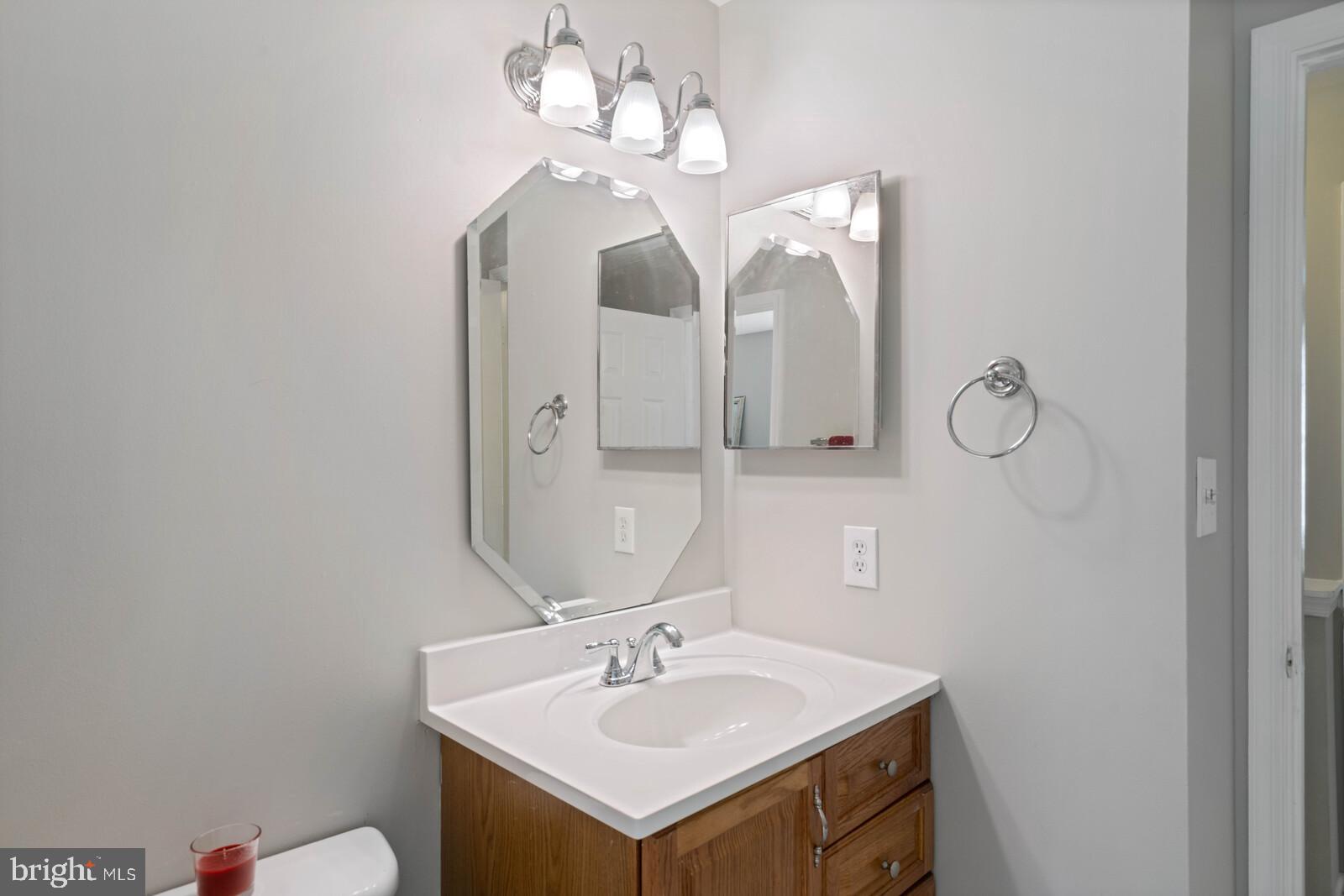 LAKE RIDGE - Residential