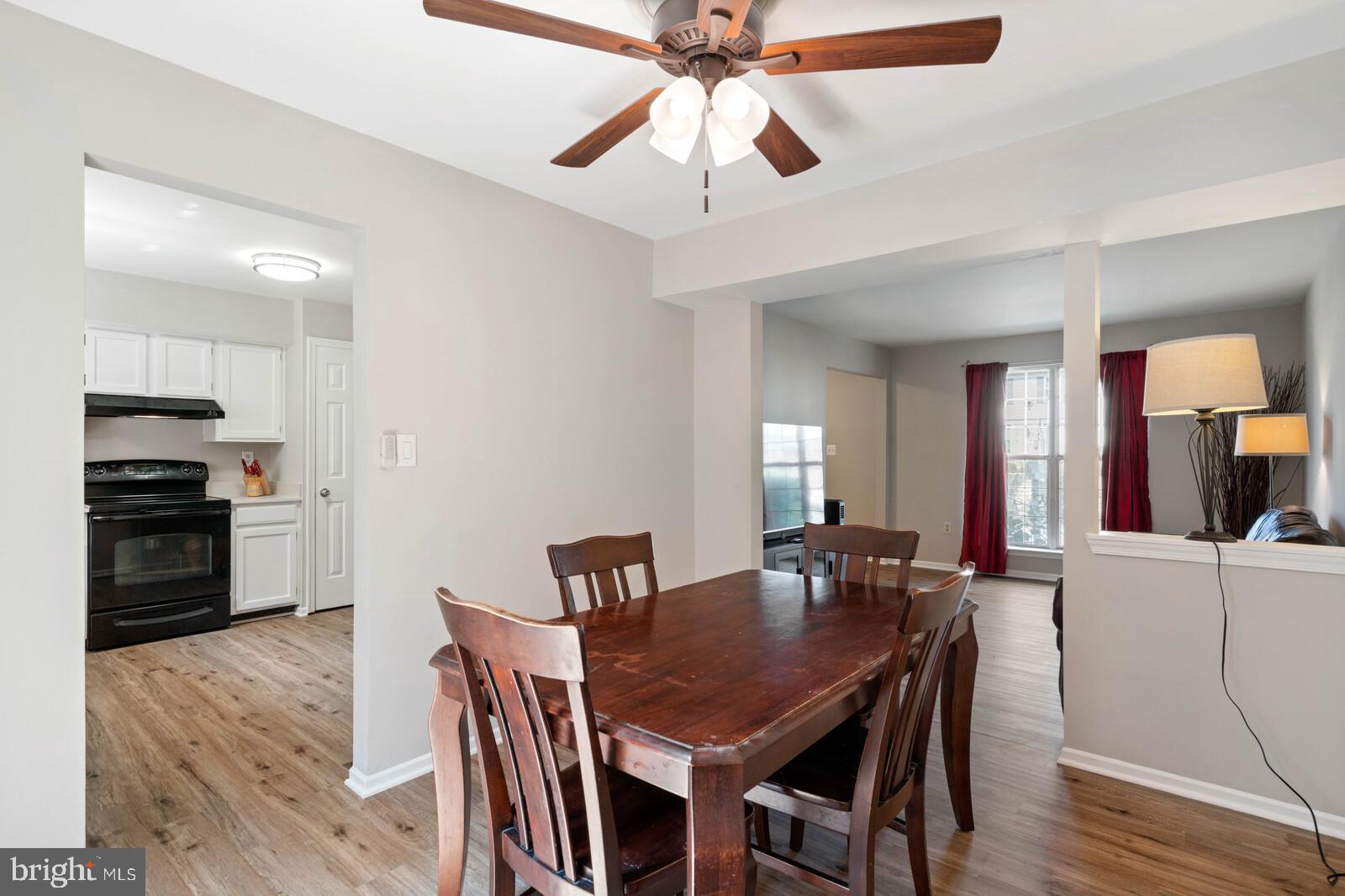 LAKE RIDGE - Residential