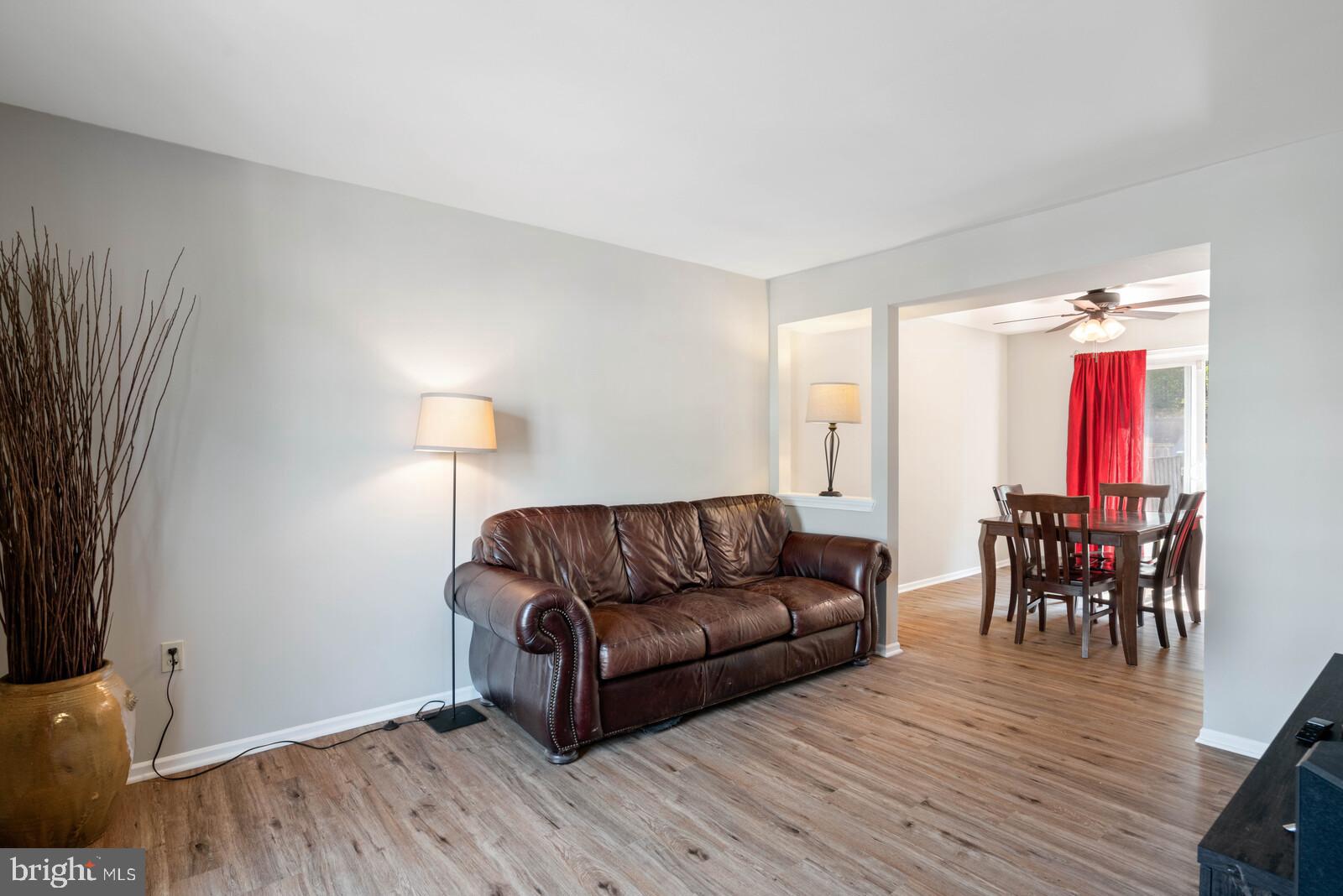 LAKE RIDGE - Residential