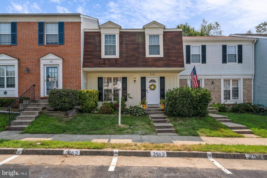 Do not miss out on this beautiful, well-maintained, and renovated townhome located in the heart of Lake Ridge! The home has been freshly painted throughout! You will find brand new plank flooring throughout the main level, new lighting, and a kitchen with brand new quartz countertops.  The brand-new carpet takes you upstairs to the bedroom level. The finished basement has a full bath and another room which can be for entertaining or your own home gym.  Outside you will find a large, fenced yard, patio and plenty of space for a garden and since it backs up to woods, it’s your own private oasis. Enjoy all the amenities that Lake Ridge has to offer. The Lake Ridge Community offers a variety of amenities to include 5 pools, a spray ground, boat ramp, multiple clubhouses, sports fields, playgrounds, fitness stations, and plenty of other outdoor recreational courts including tennis, basketball, multi-use, and volleyball. Easy access to commuter routes, shopping and schools. Roof replaced (2016)!