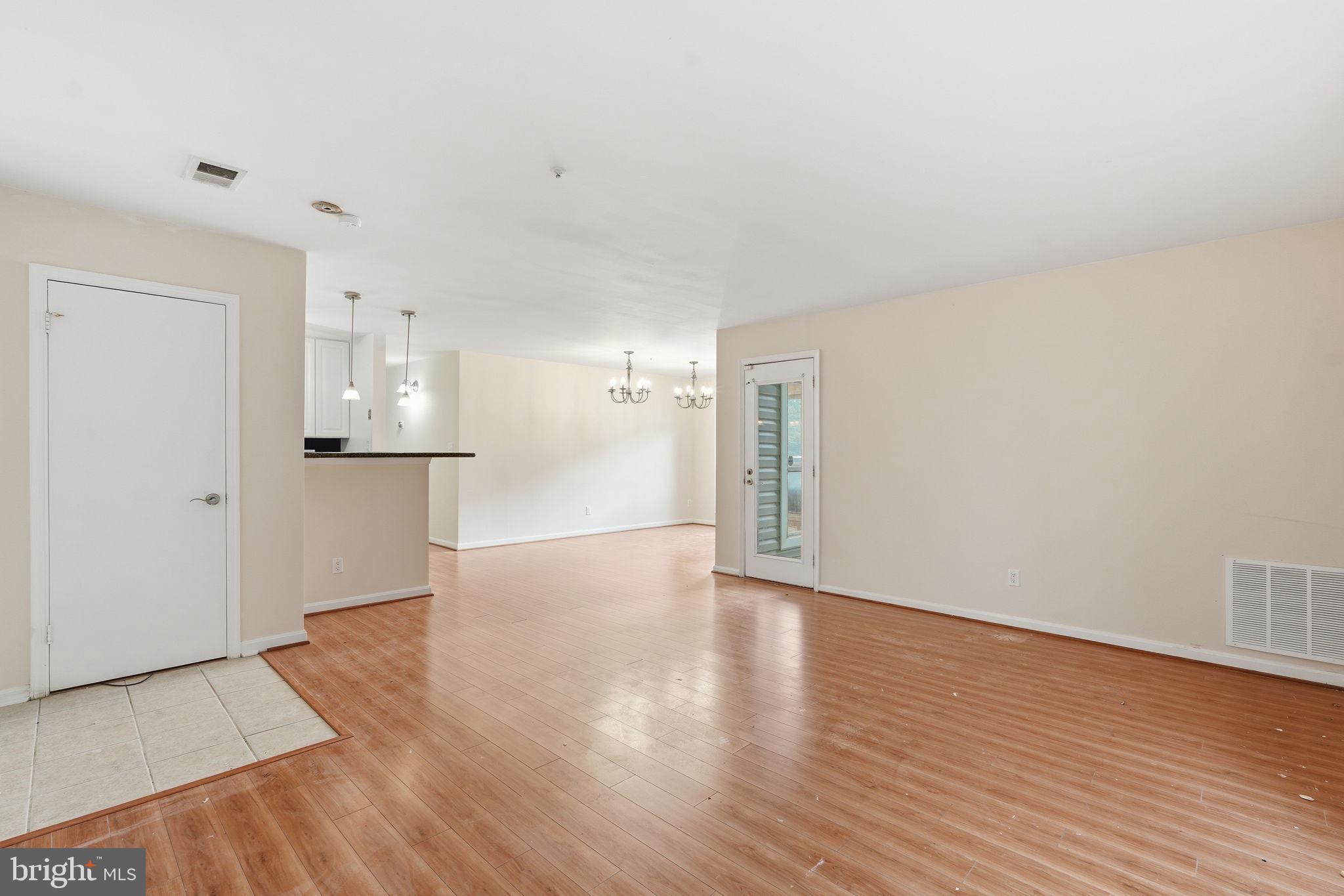 3176 SUMMIT SQUARE DRIVE 4-A2