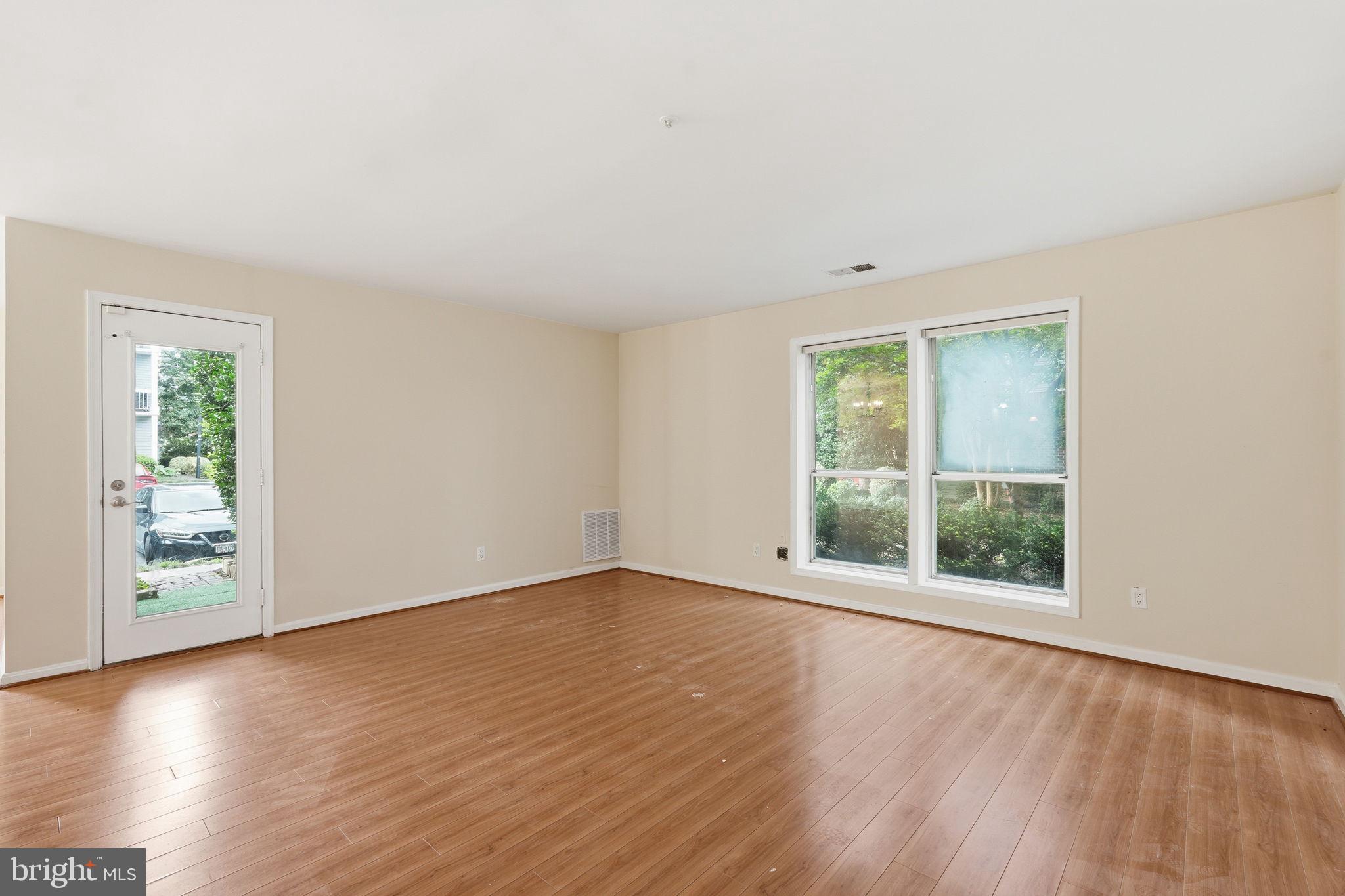 3176 SUMMIT SQUARE DRIVE 4-A2