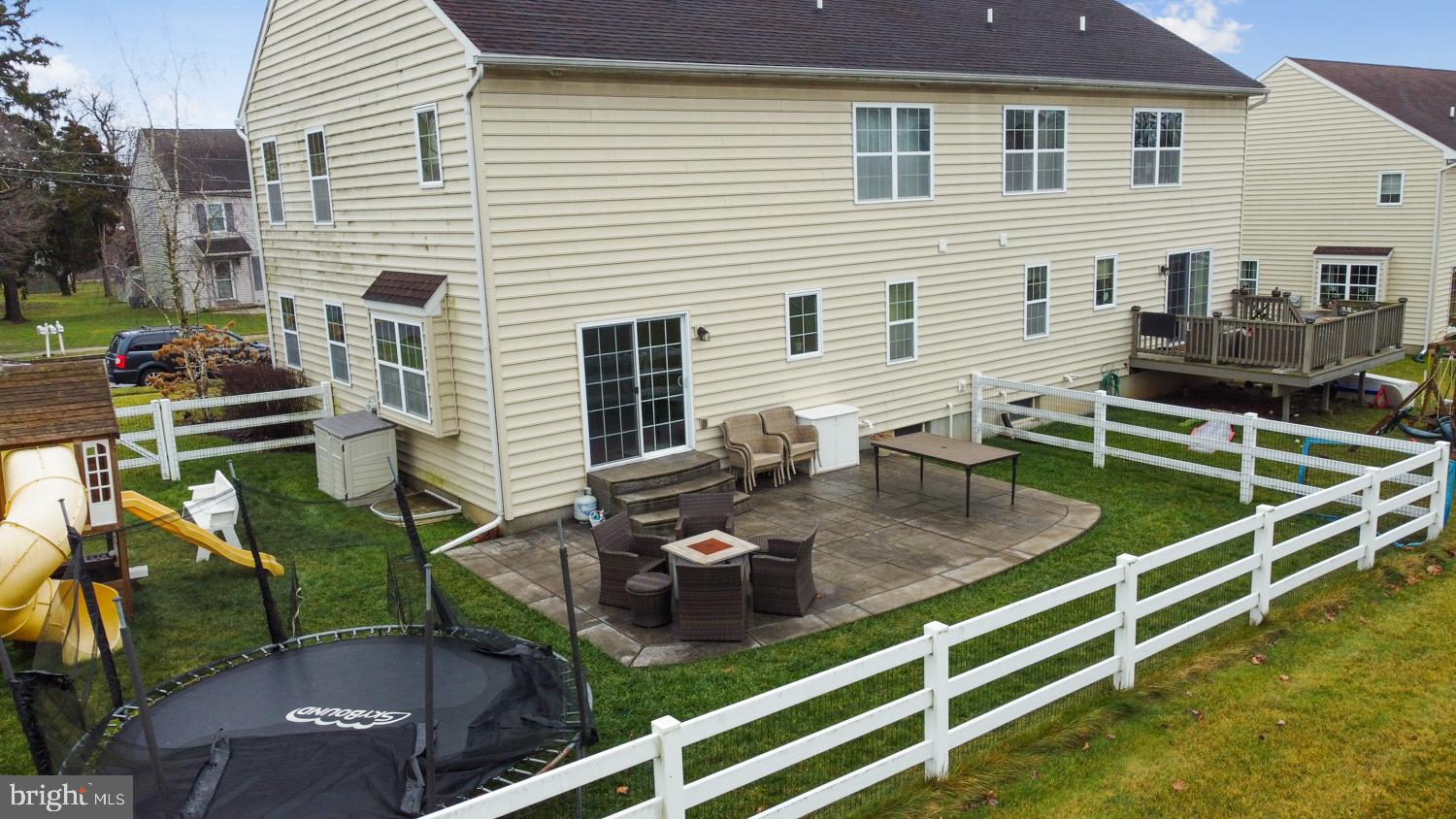 WAYNEBROOK VILLAGE - Residential