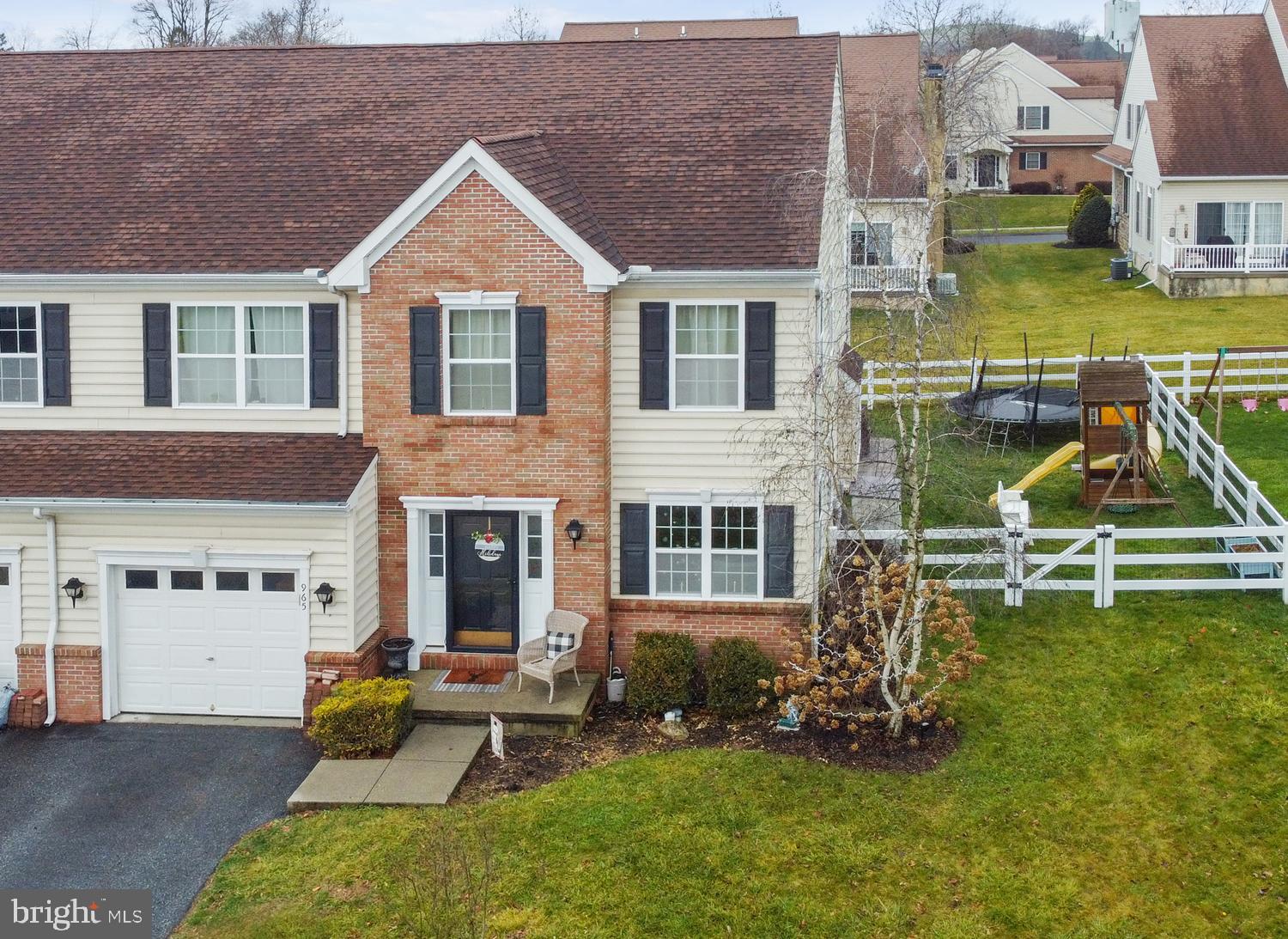WAYNEBROOK VILLAGE - Residential