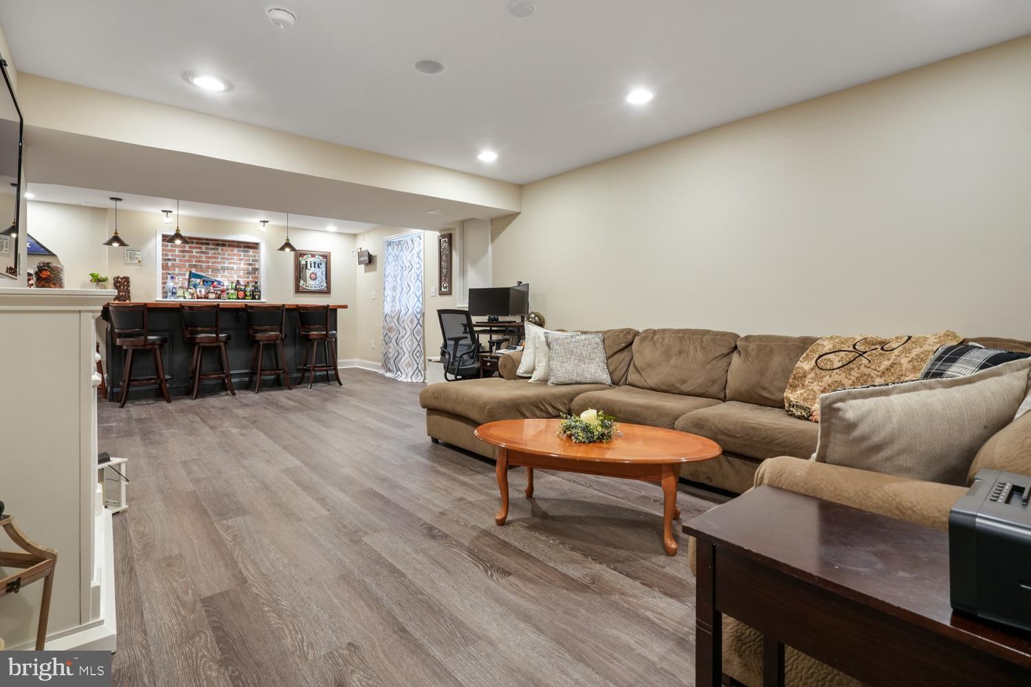 WAYNEBROOK VILLAGE - Residential