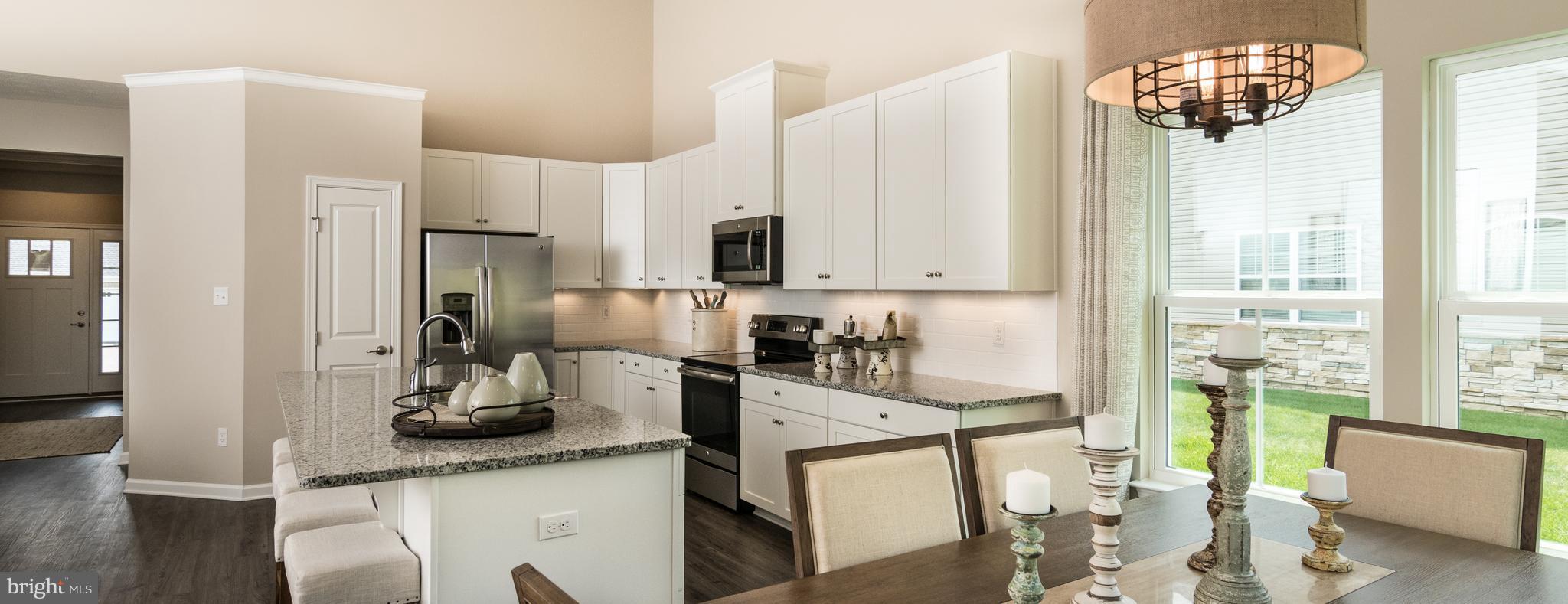 CREEKSIDE VILLAGE - Residential