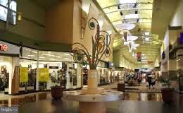 CREEKSIDE VILLAGE - Residential