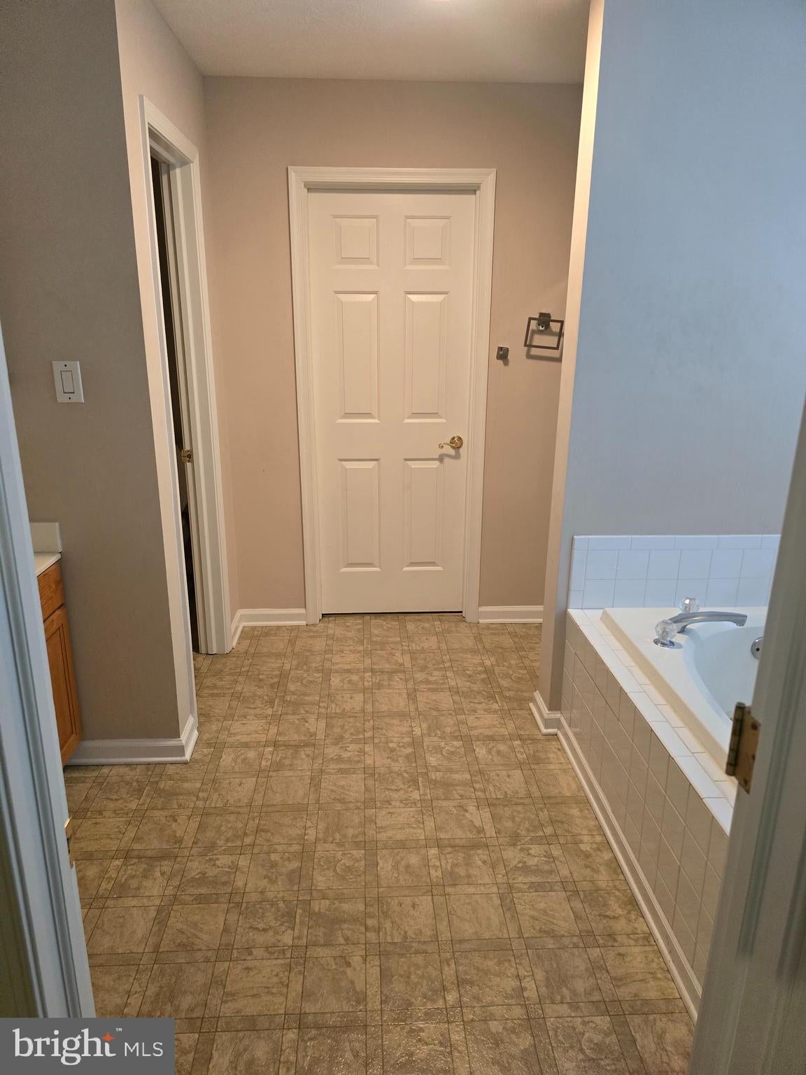 WIDEWATER VILLAGE - Residential