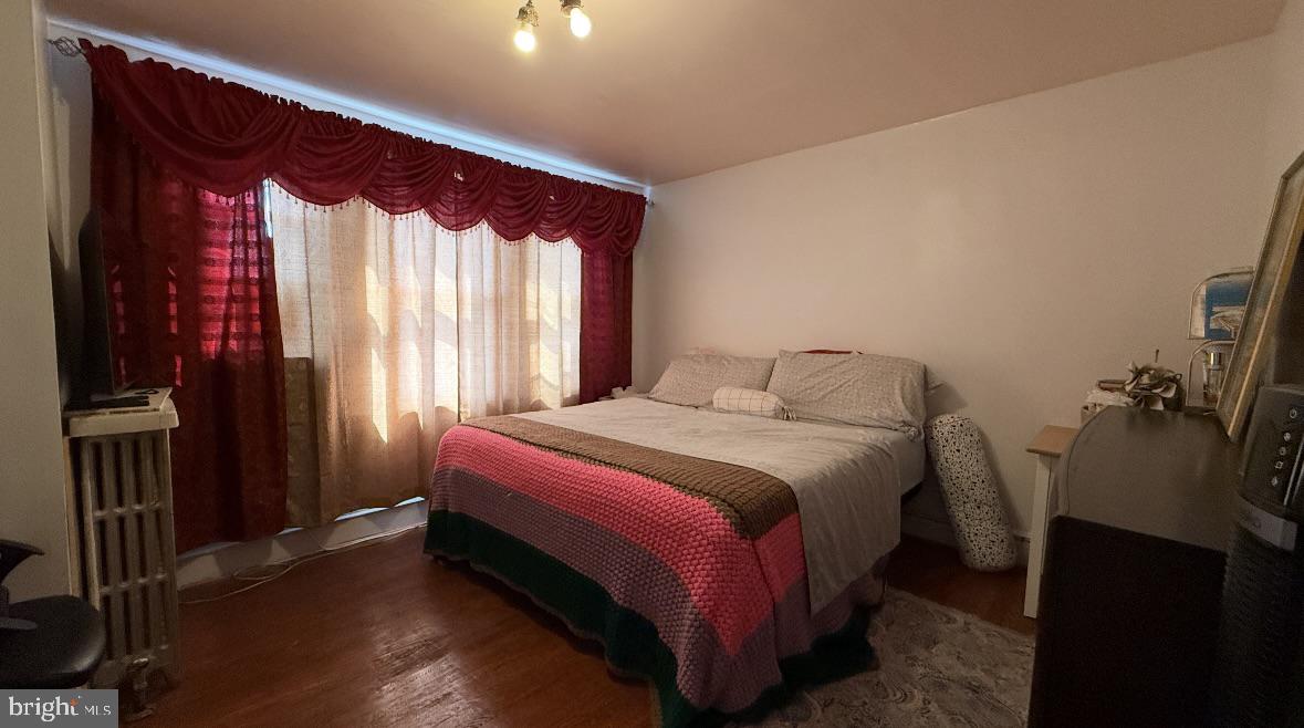 LAWNCREST - Residential