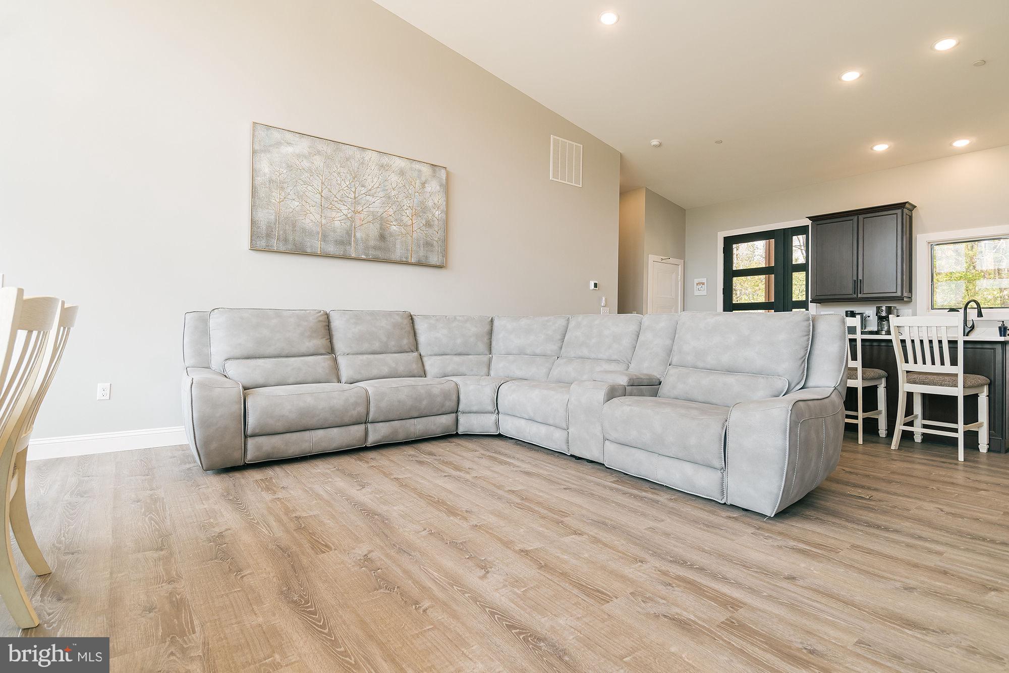 GERALD GLOTFELTY - Residential