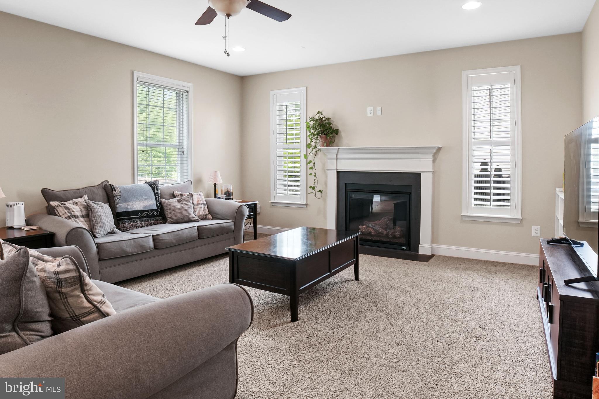 GREENHAVEN RUN - Residential