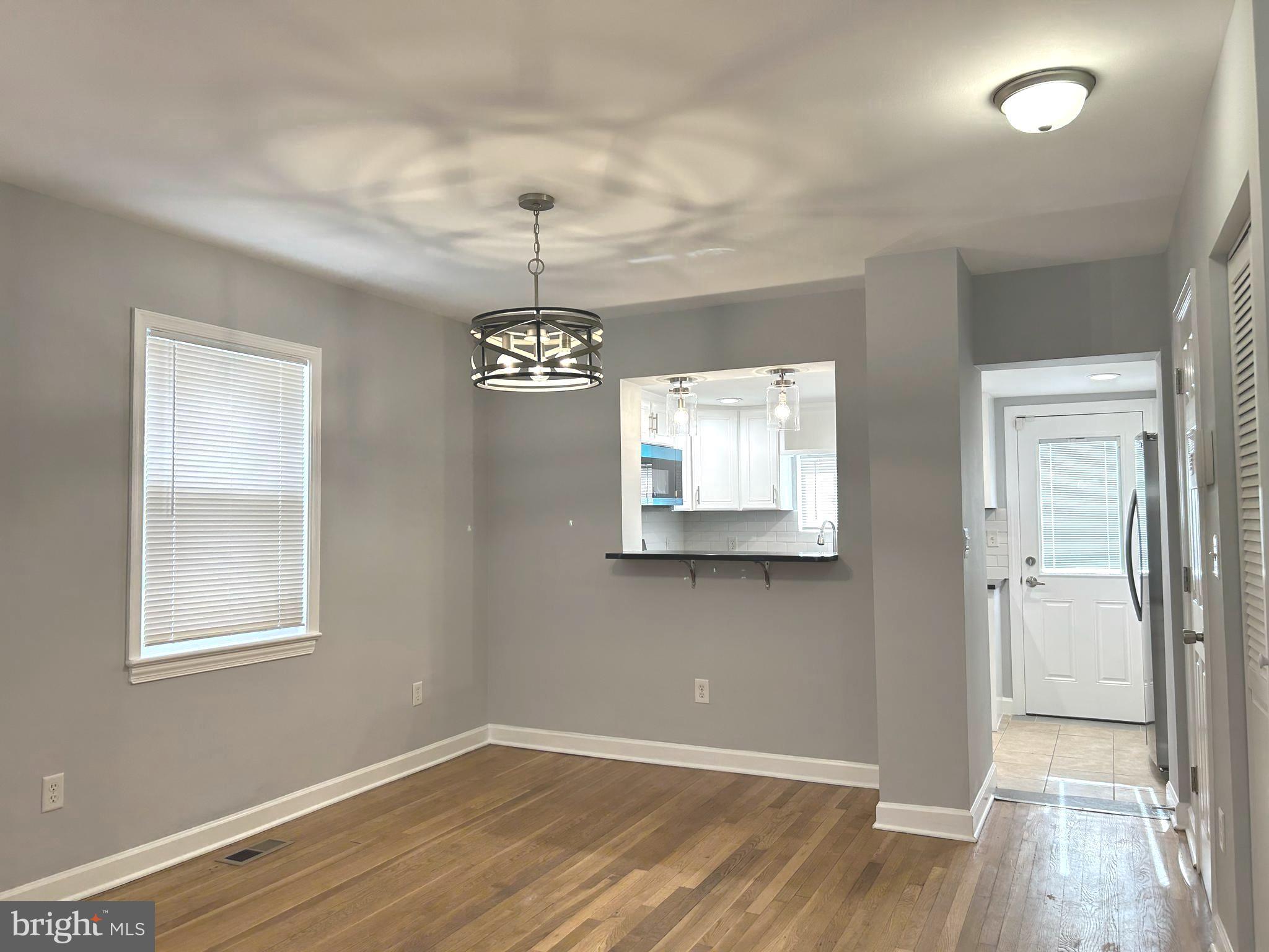 371 CHAPLIN STREET SE