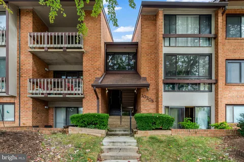 10208 Bushman Drive, Oakton, VA MLS: VAFX2269862