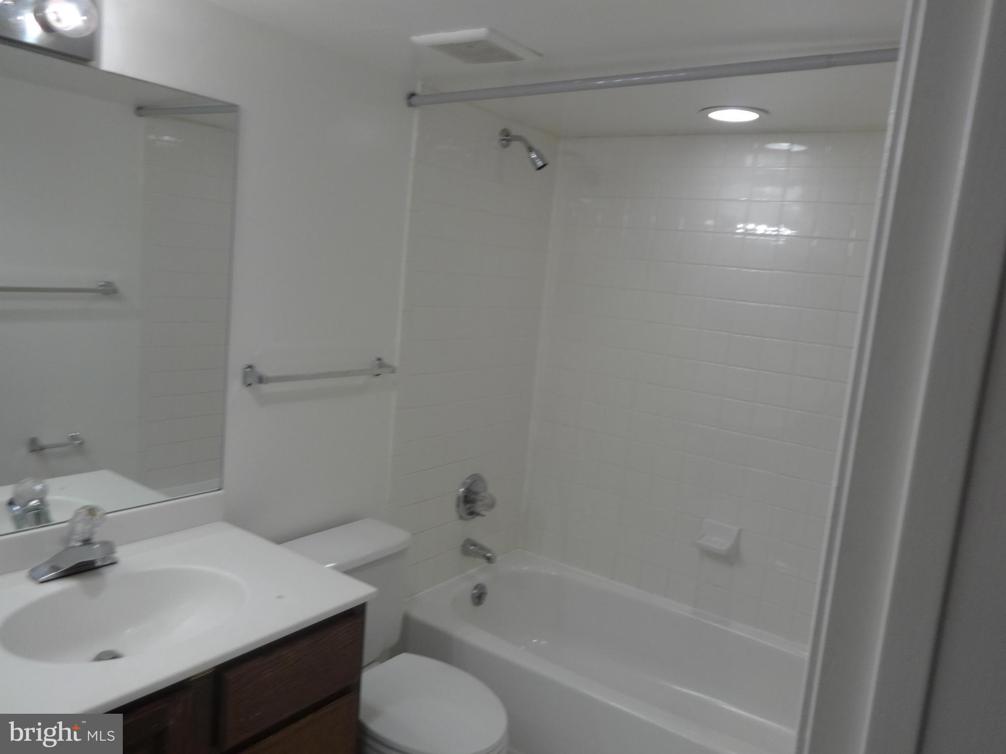 AL MARAH - Residential Lease