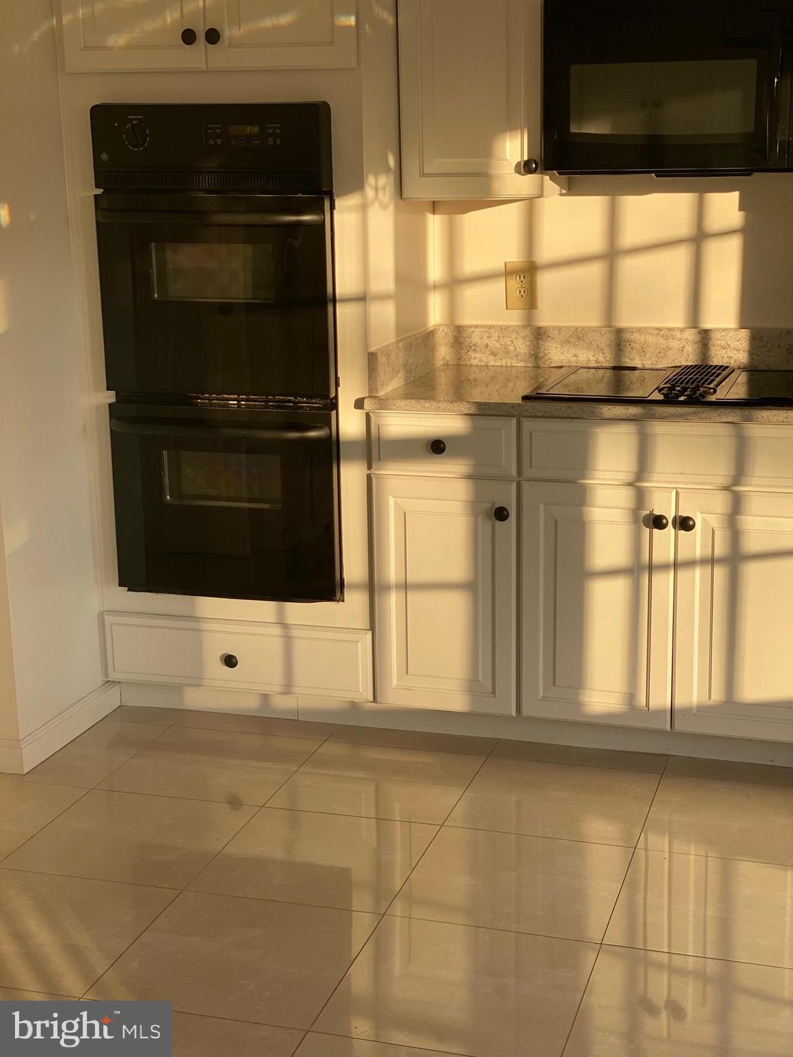 AL MARAH - Residential Lease