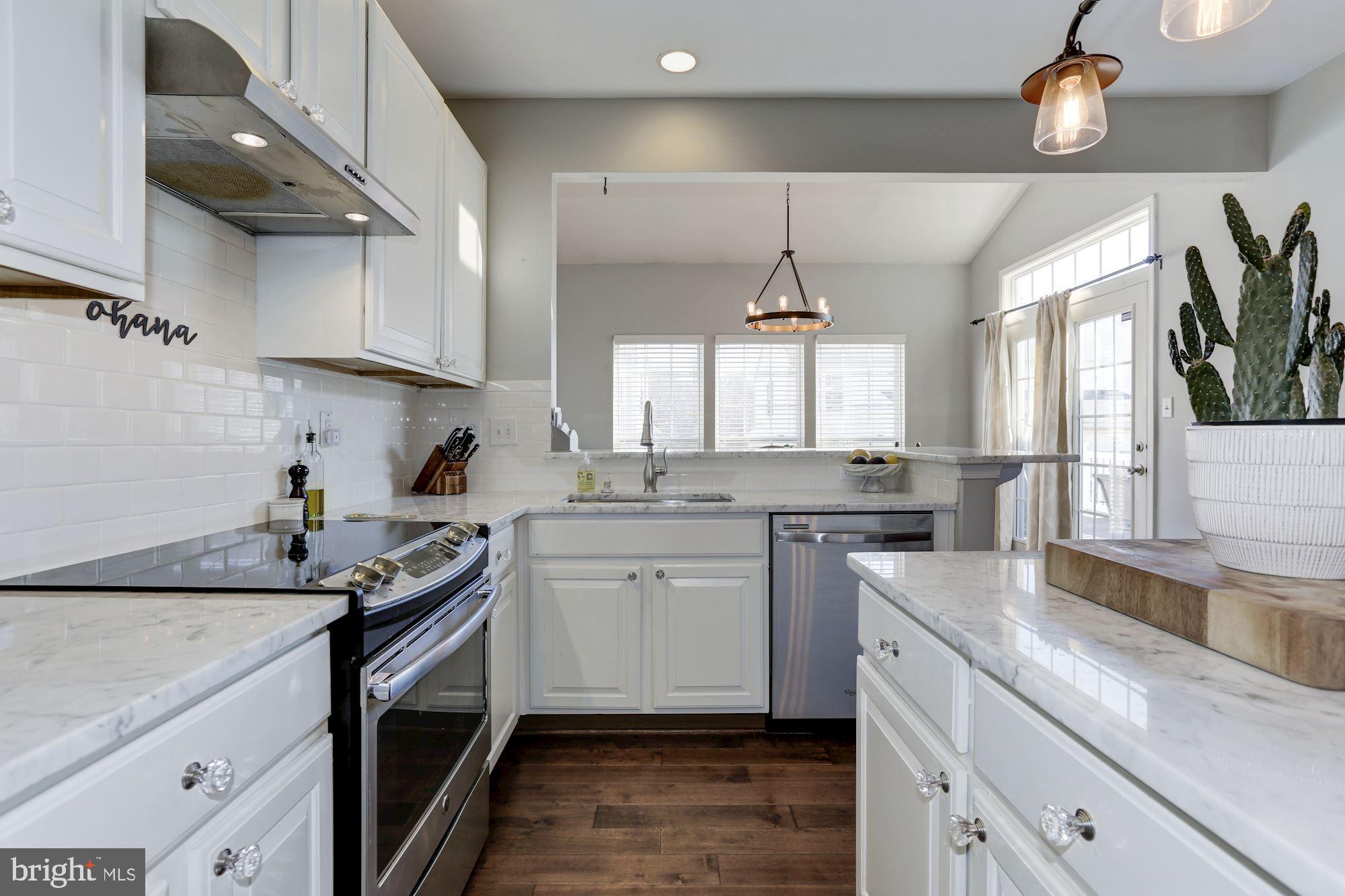 VILLAGES OF DORCHESTER - Residential