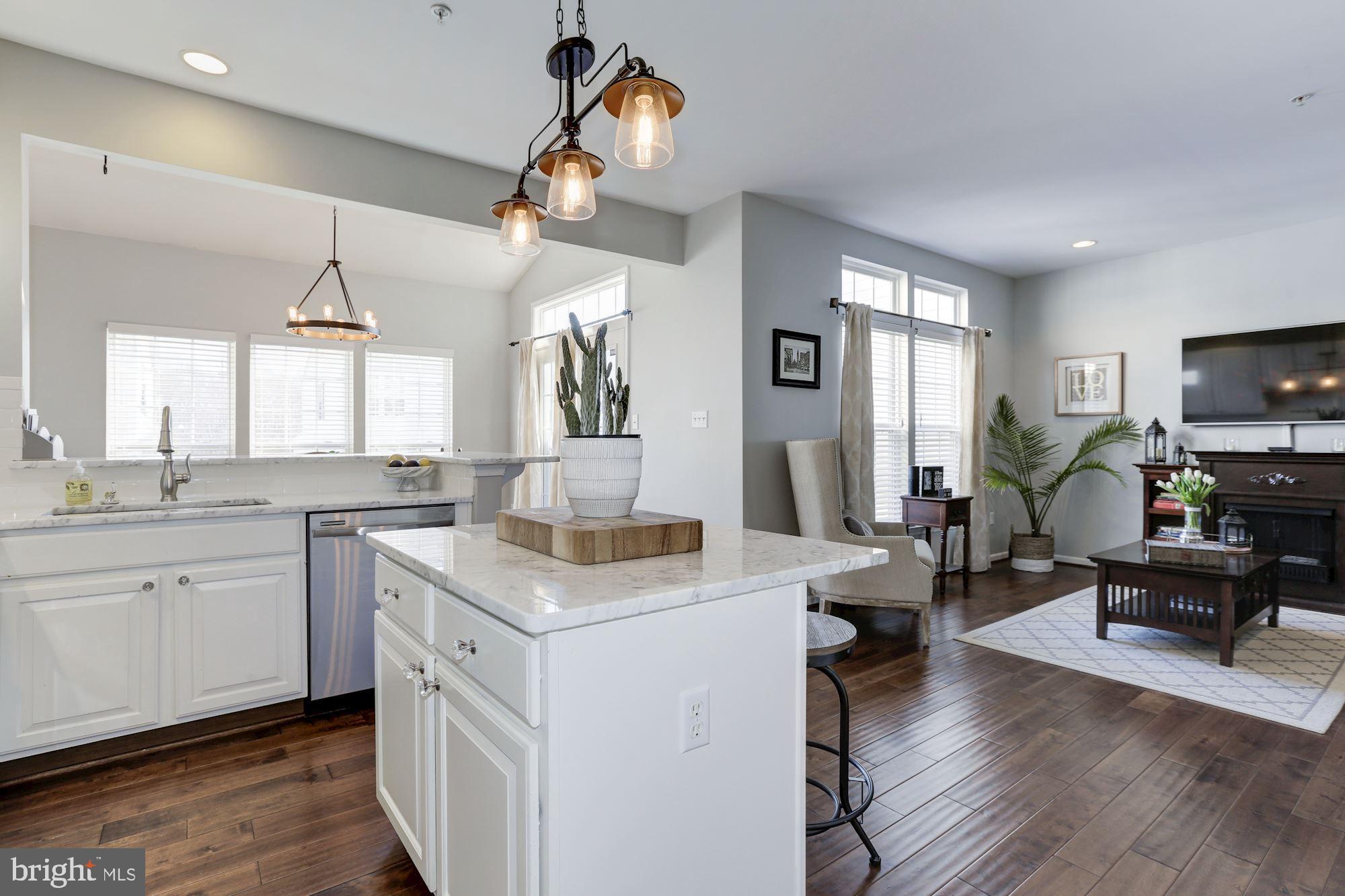 VILLAGES OF DORCHESTER - Residential