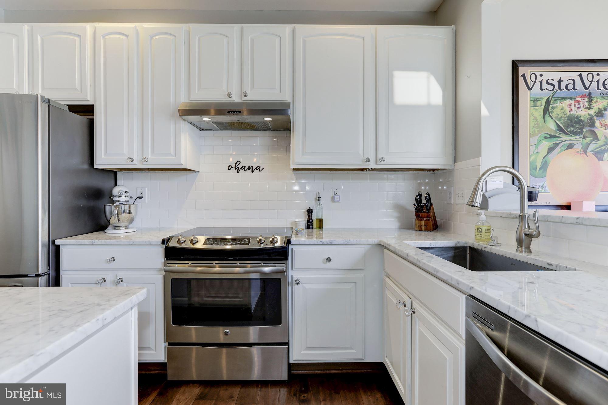 VILLAGES OF DORCHESTER - Residential