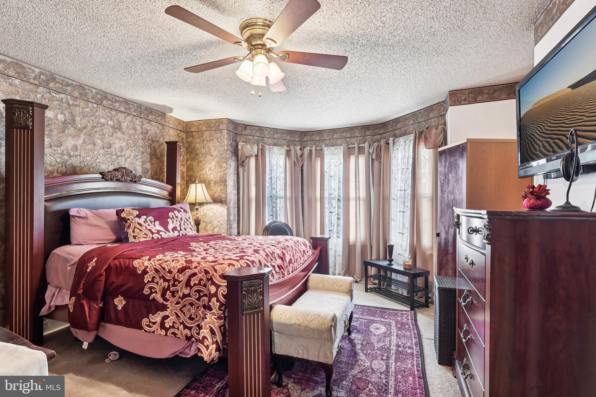 PHILADELPHIA (WEST) - Residential