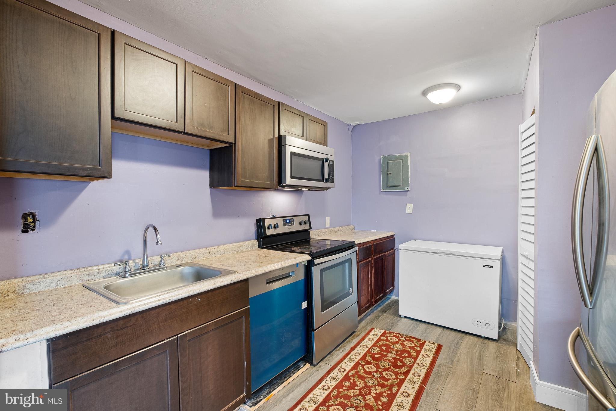 GARFIELD PARK - Residential