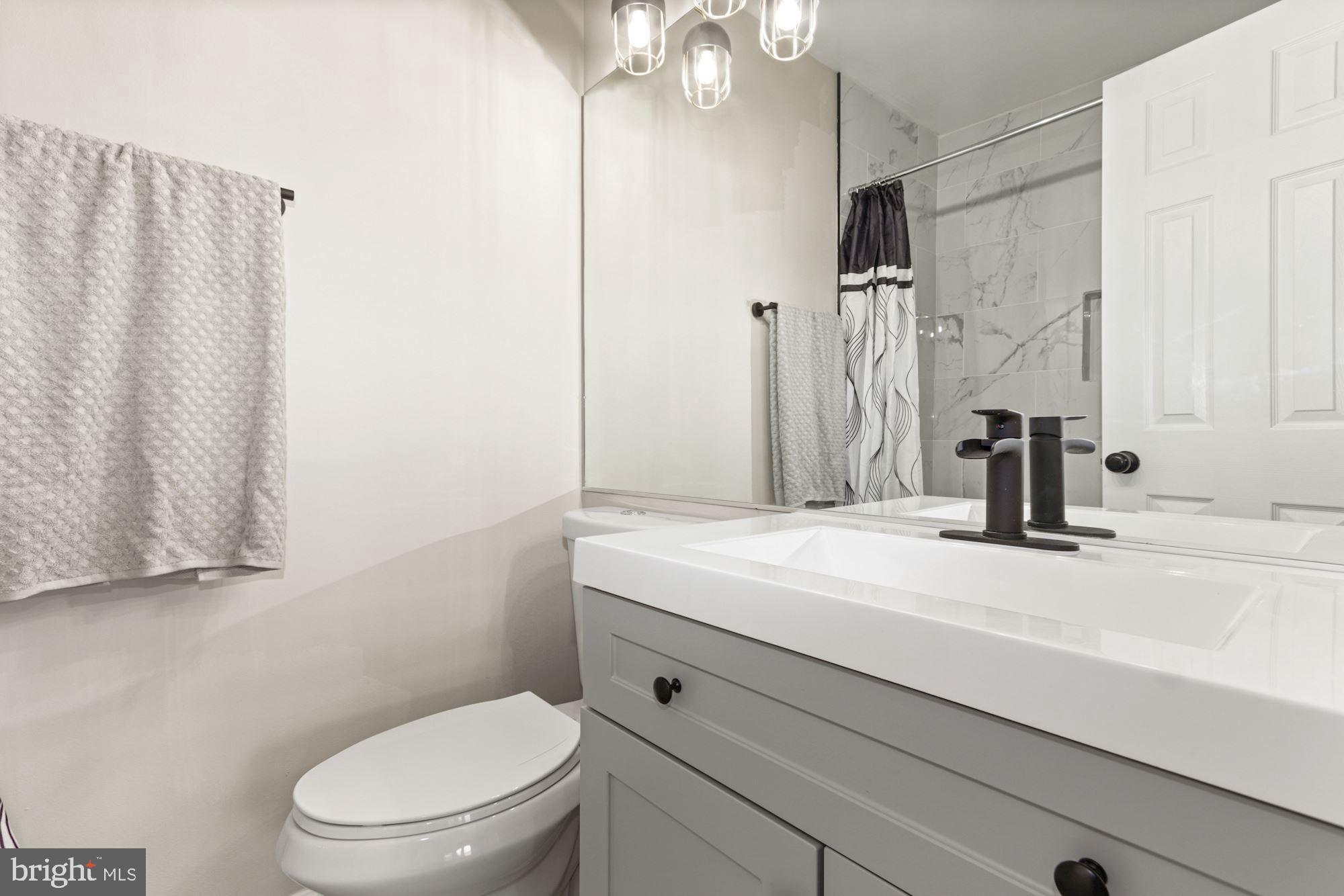 BELMONT STATION - Residential