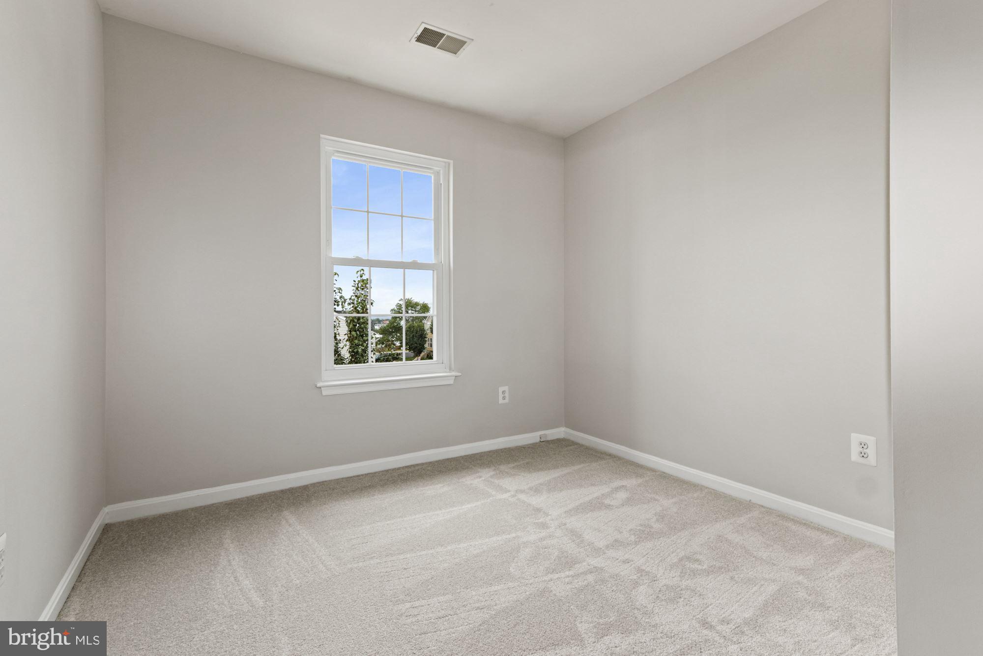 BELMONT STATION - Residential