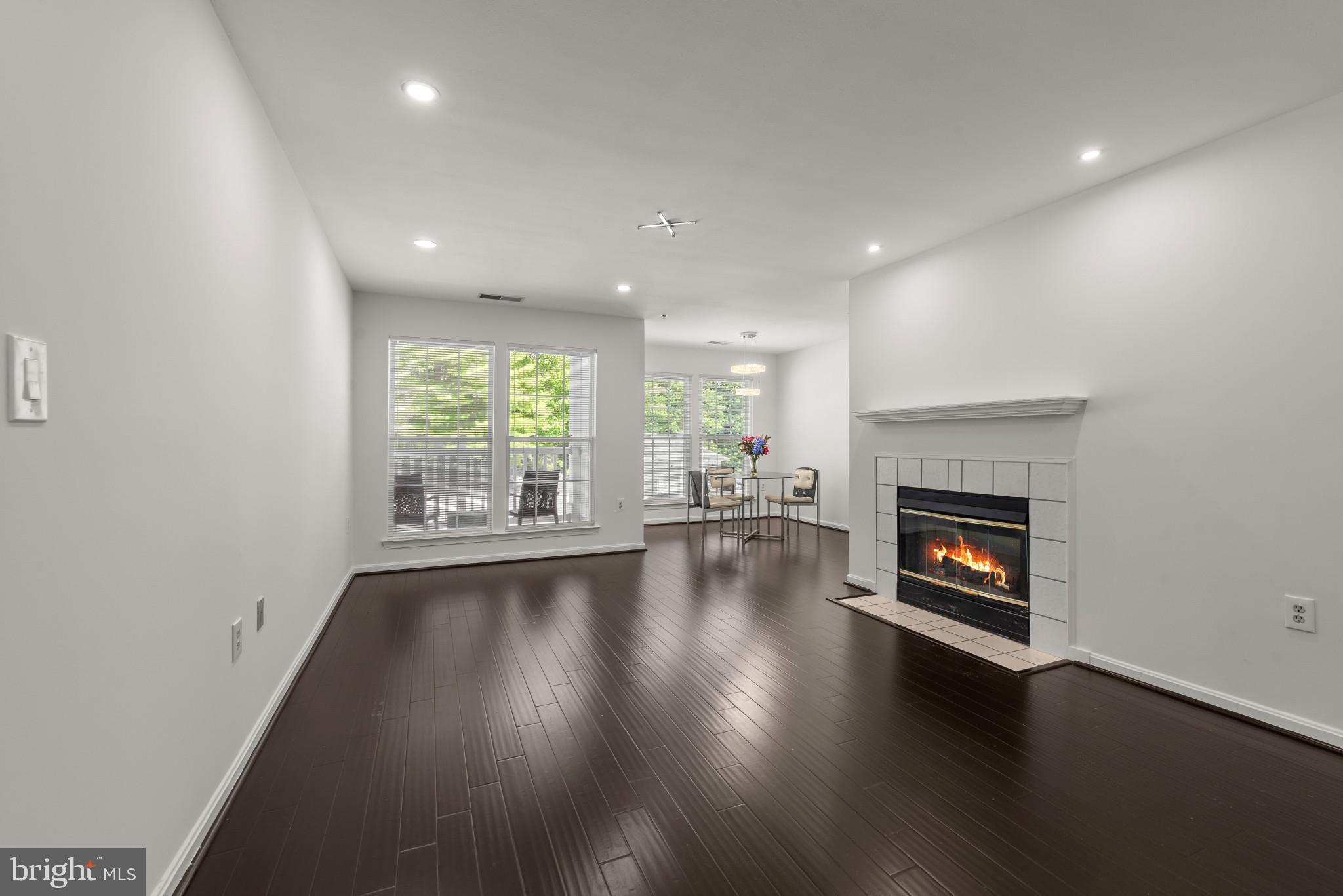 3107 RIVER BEND COURT E102