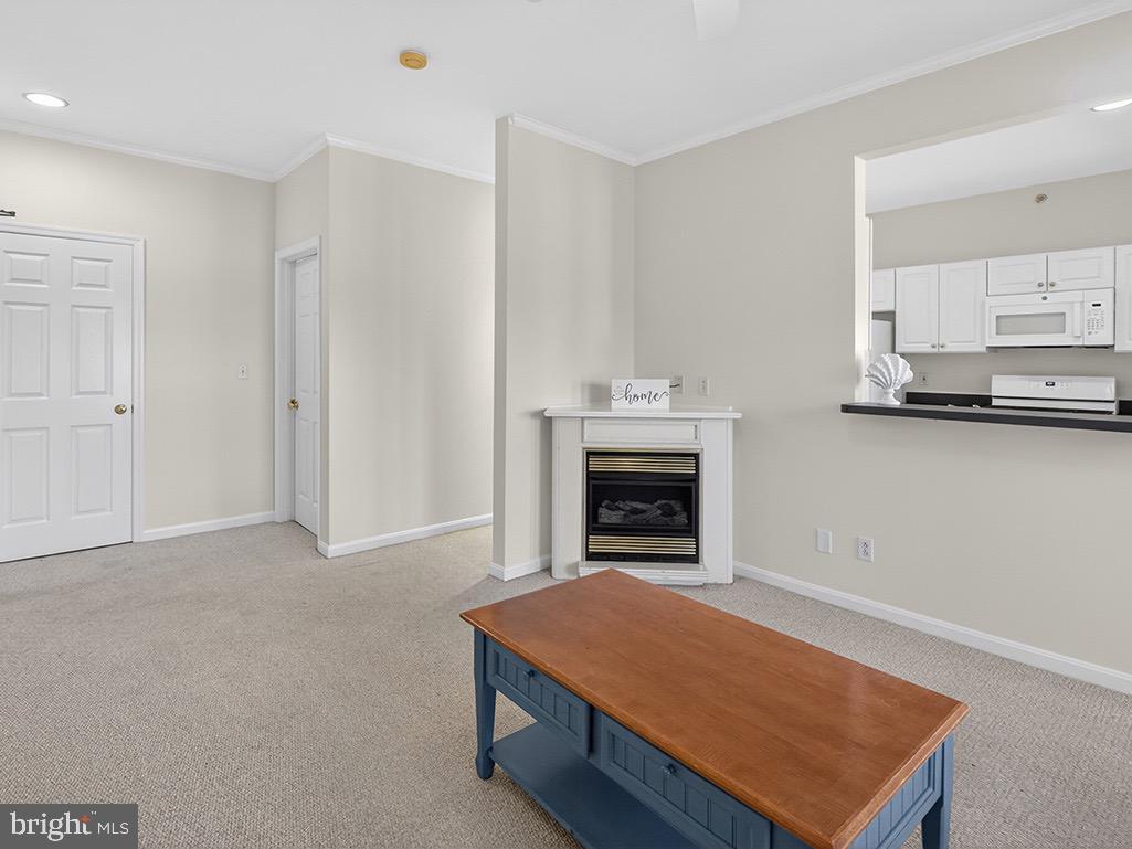 4300 SAND PIPER UNIT 4324 DRIVE