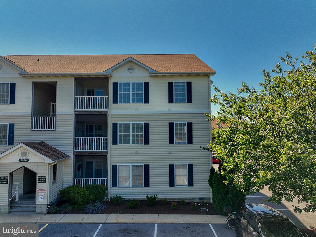 4300 SAND PIPER UNIT 4324 DRIVE