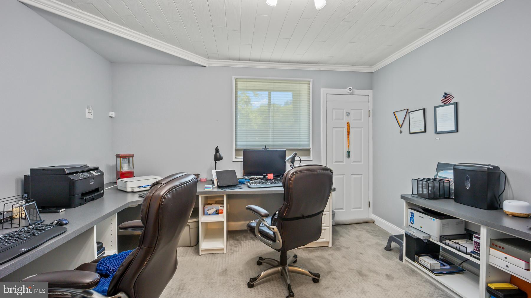 CANAL WALK - Residential