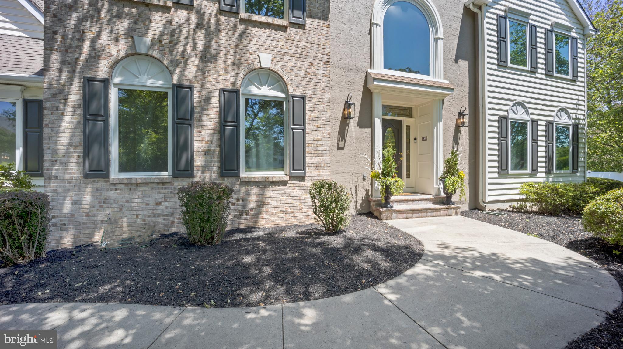 CANAL WALK - Residential