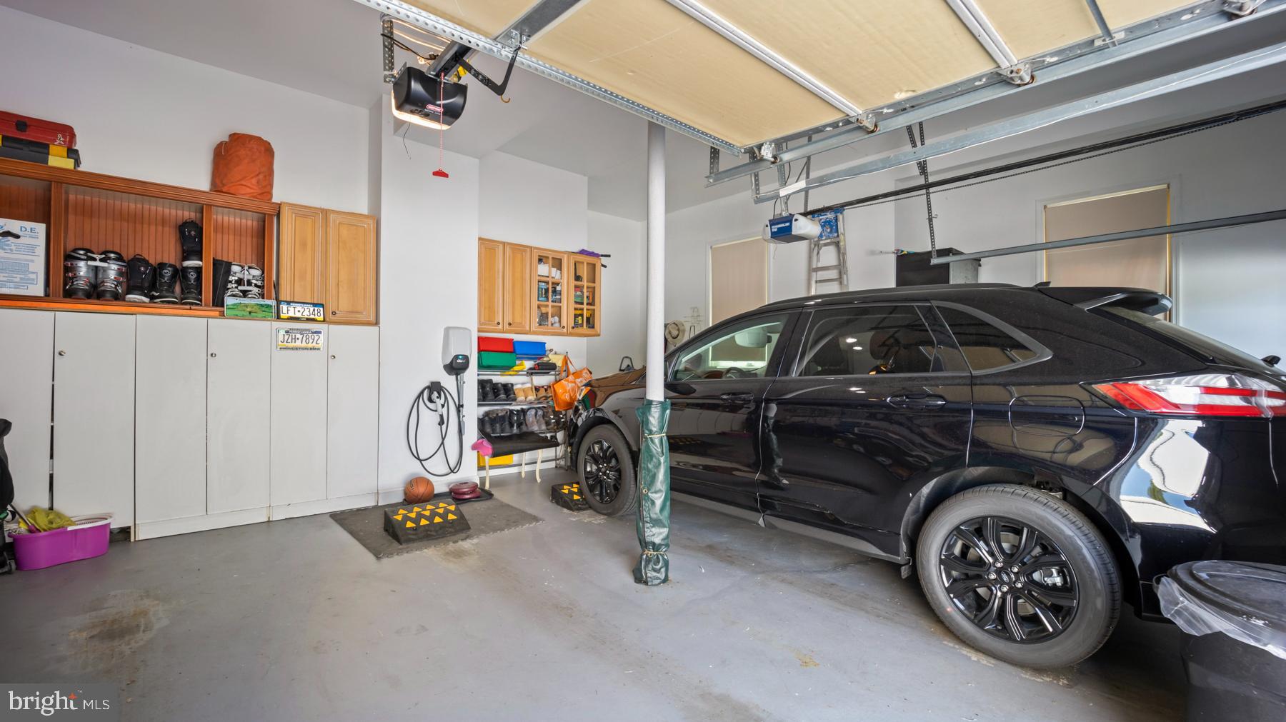 CANAL WALK - Residential