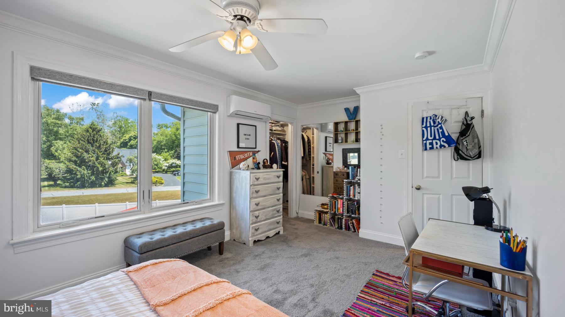 CANAL WALK - Residential